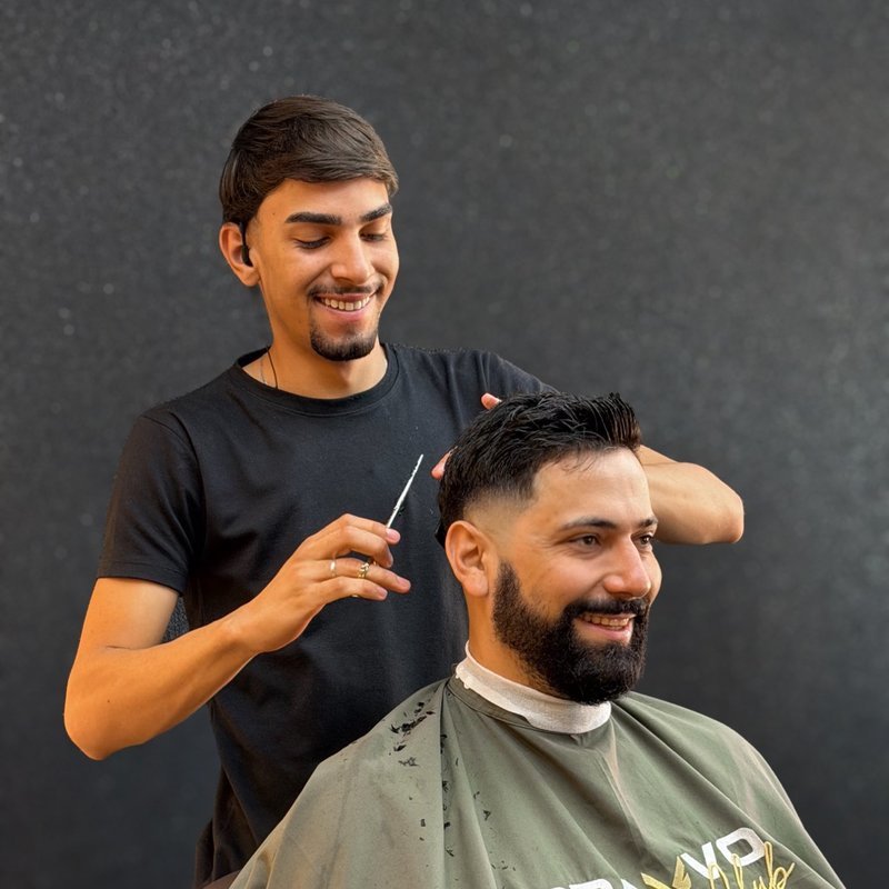 Cliente da Bravvo com a capa Bravvo Club
